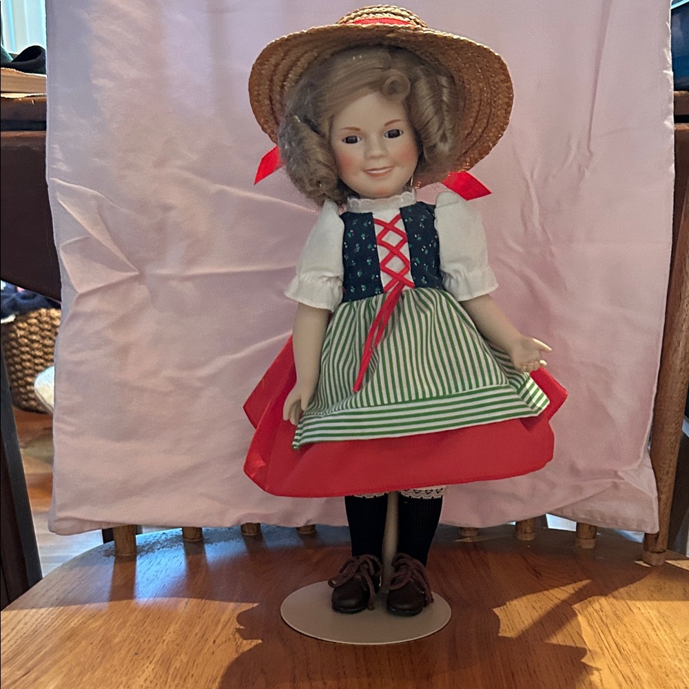 Danbury Mint vintage collectible Shirley Temple doll